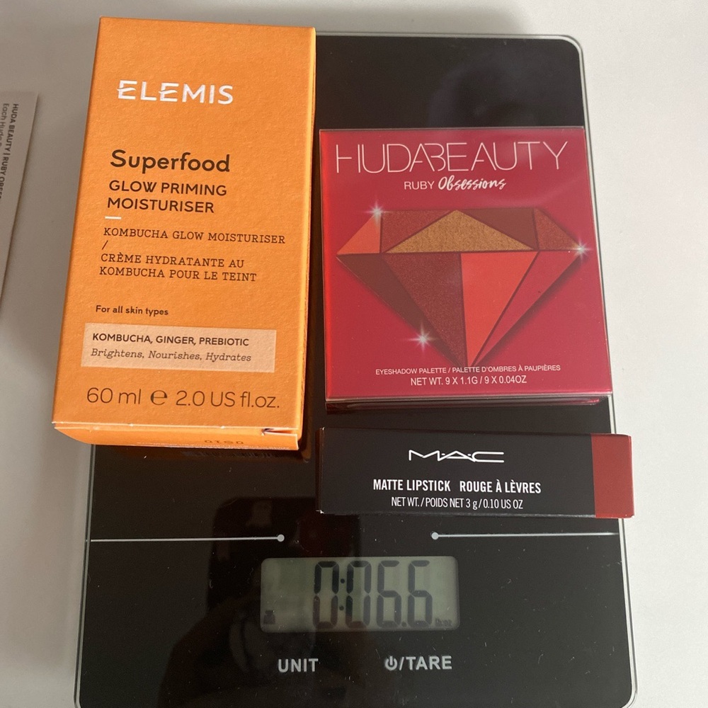 High end makeup bundle